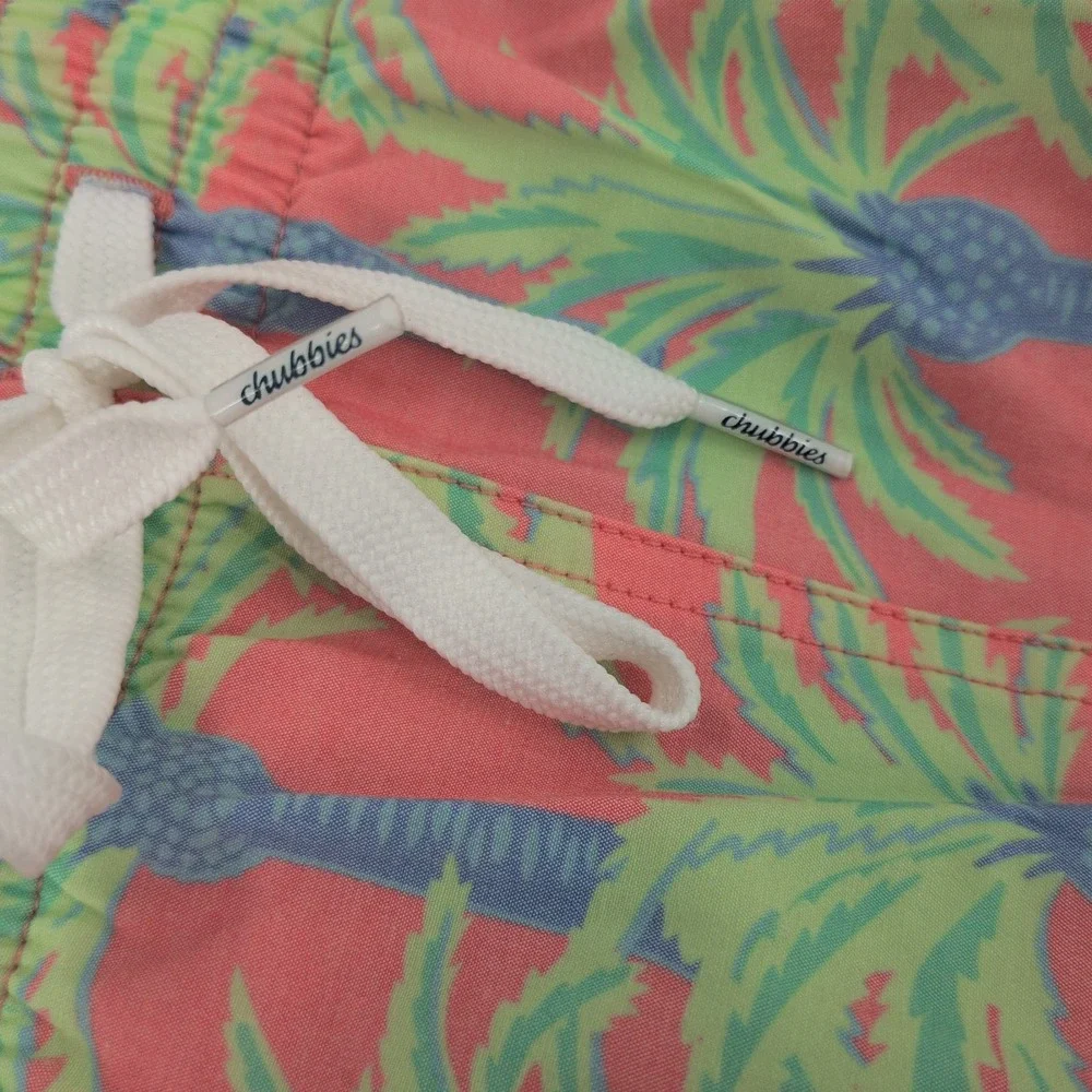 NWOT Chubbies The Easy Breezy 5.5